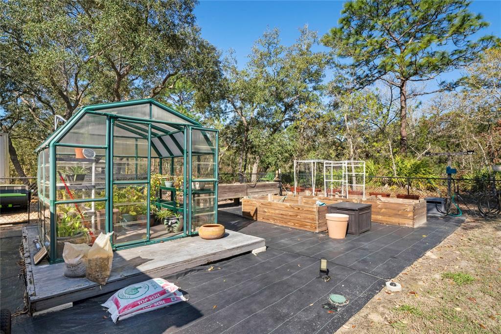 13045 Marbled Godwit Road Weeki Wachee, FL 34614 - Photo 16 of 87 Gallery Image 16