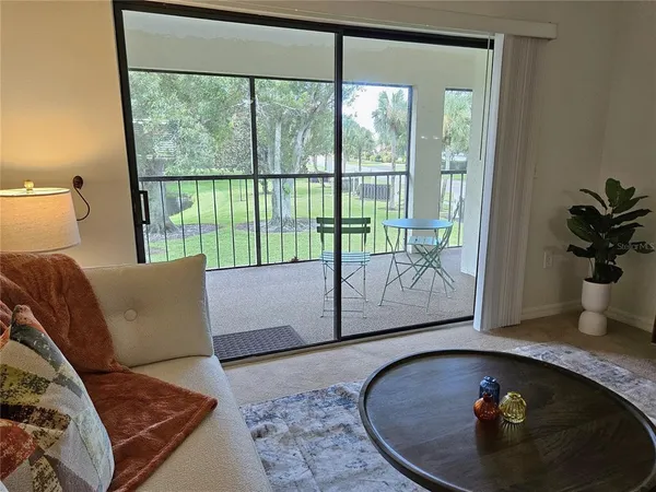 $3,800 | 764 Avenida Estancias, Unit 206, Venice, FL 34292