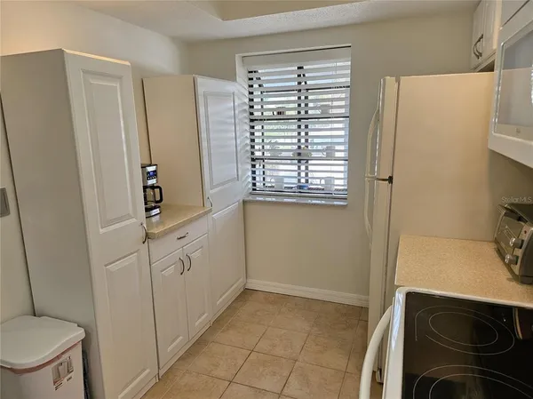 $3,800 | 764 Avenida Estancias, Unit 206, Venice, FL 34292
