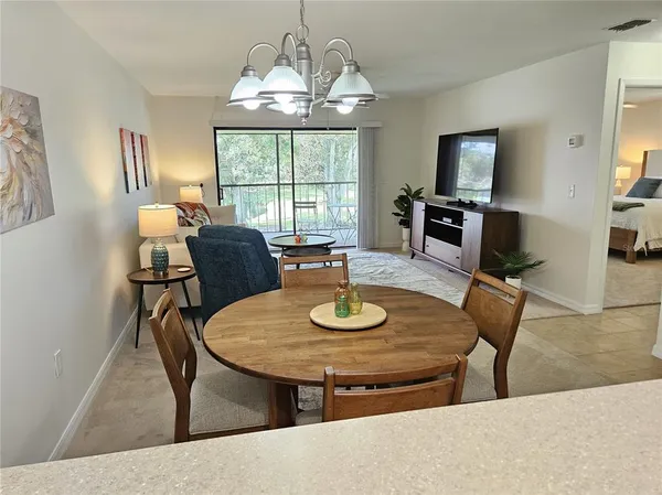 $3,800 | 764 Avenida Estancias, Unit 206, Venice, FL 34292
