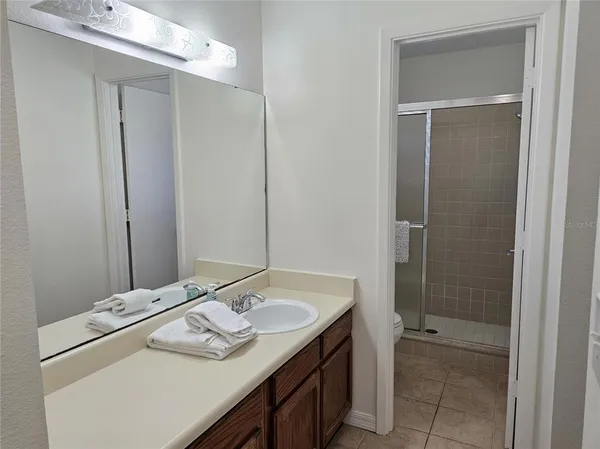 $3,800 | 764 Avenida Estancias, Unit 206, Venice, FL 34292
