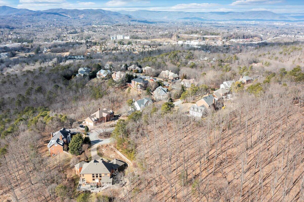 5316 Fox Den Road Roanoke, VA 24018 - Photo 14 of 28 14-DJI_0134