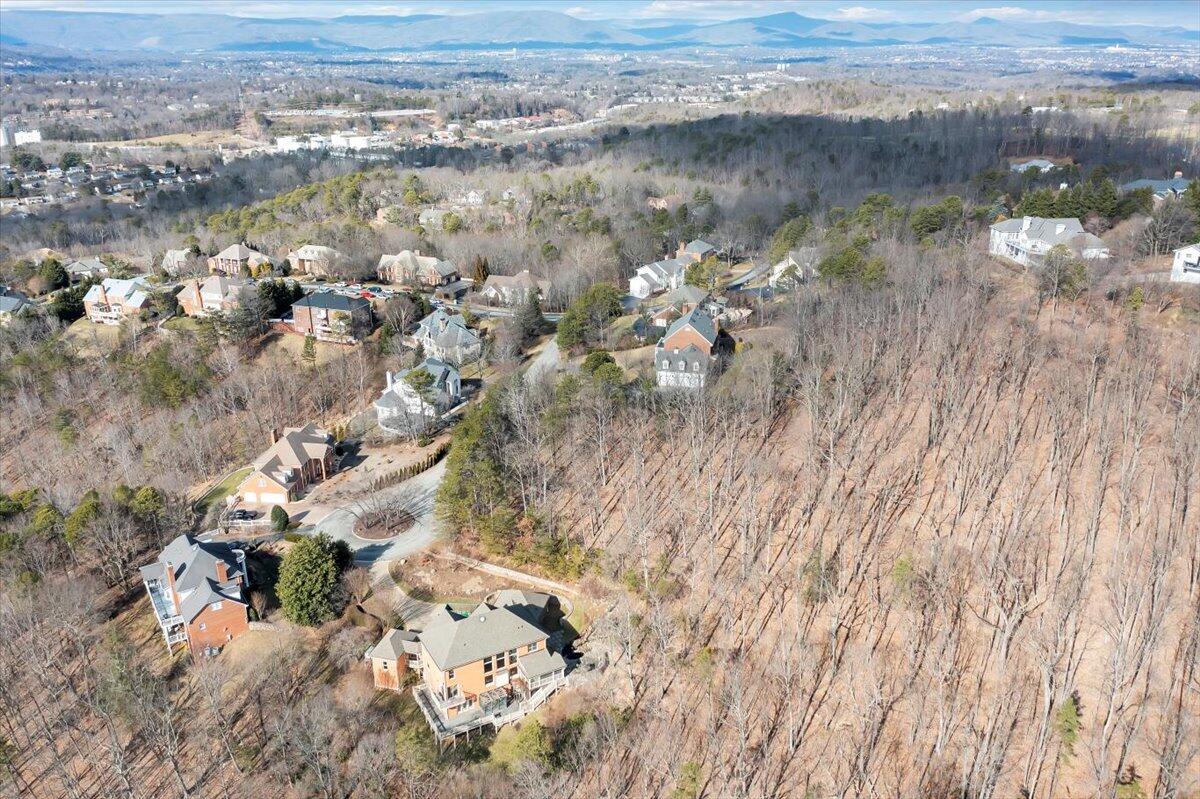5316 Fox Den Road Roanoke, VA 24018 - Photo 15 of 28 15-DJI_0135