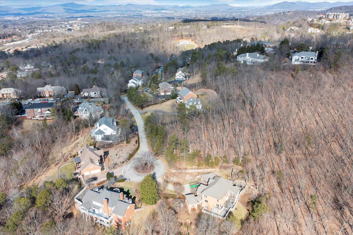 5316 Fox Den Road Roanoke, VA 24018 - Photo 16 of 28 16-DJI_0136