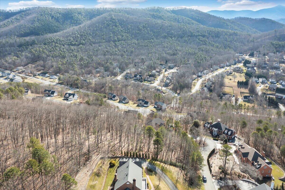 5316 Fox Den Road Roanoke, VA 24018 - Photo 10 of 28 10-DJI_0130