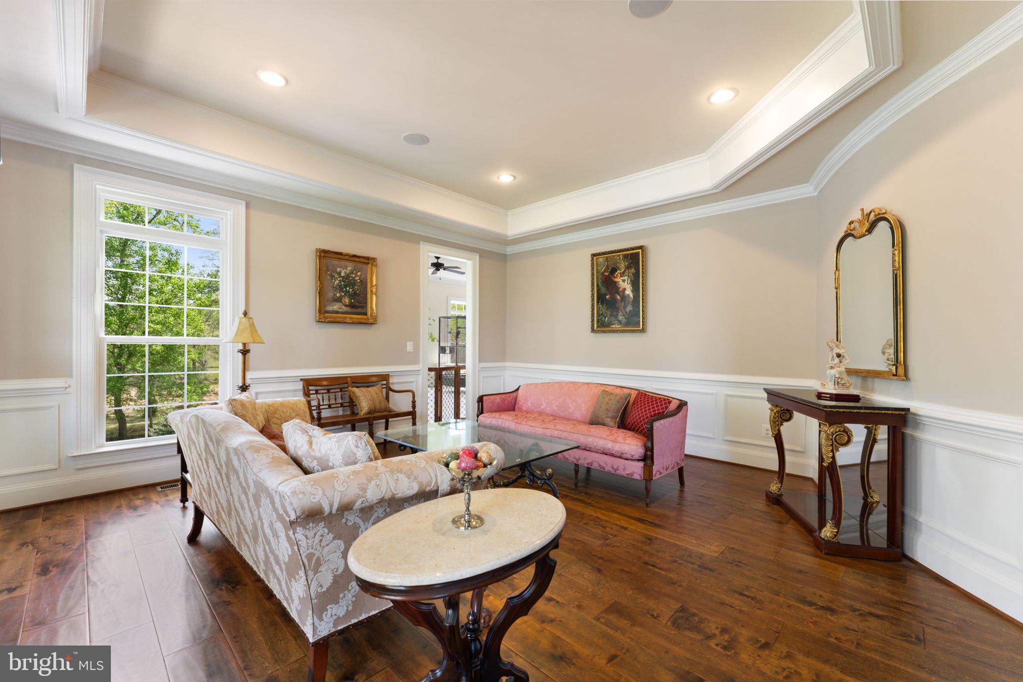 22011 Beaverdam Drive Ashburn, VA 20148 - Photo 13 of 109