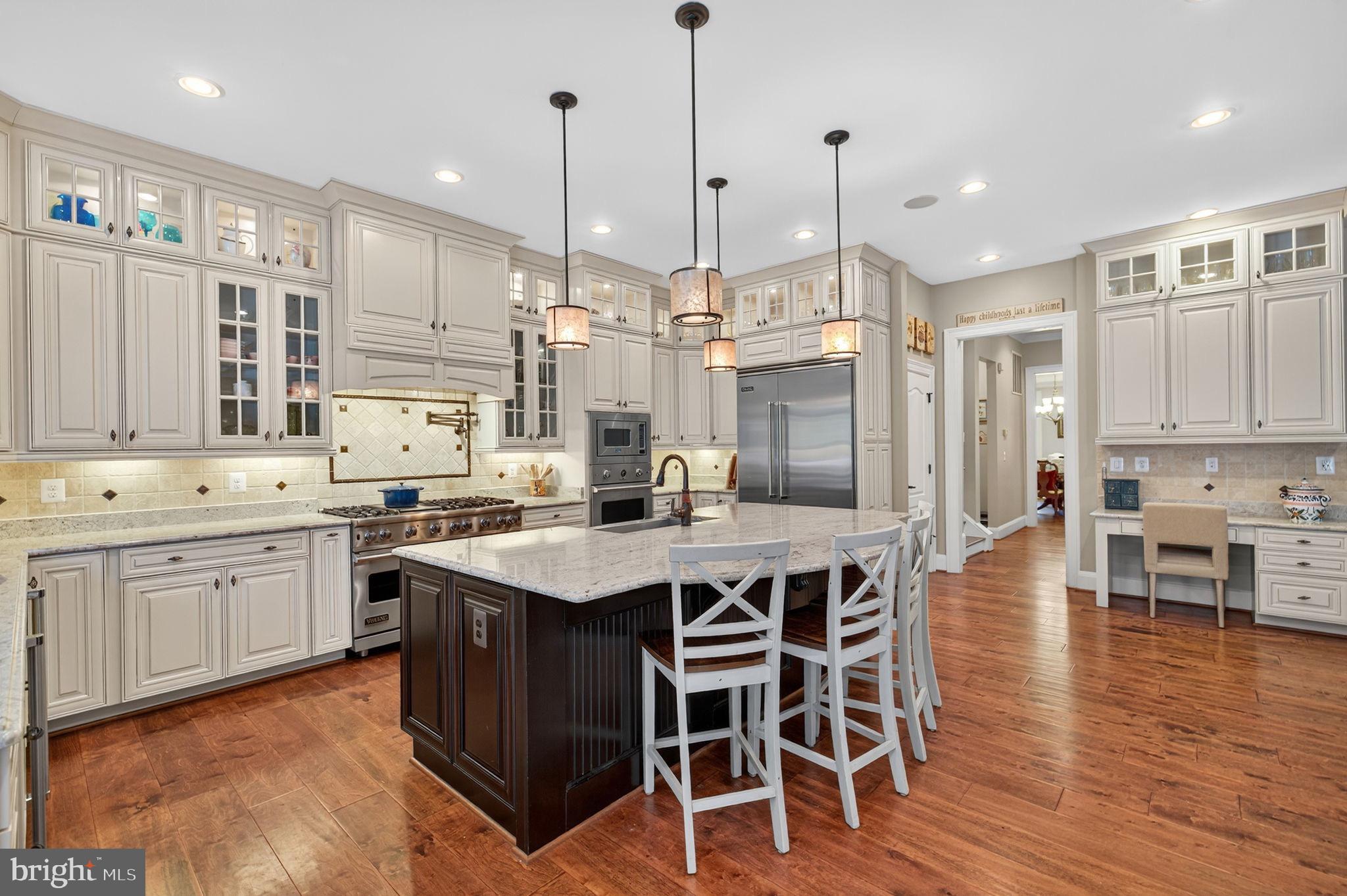 22011 Beaverdam Drive Ashburn, VA 20148 - Photo 34 of 109 Elegant kitchen with modern finishes.