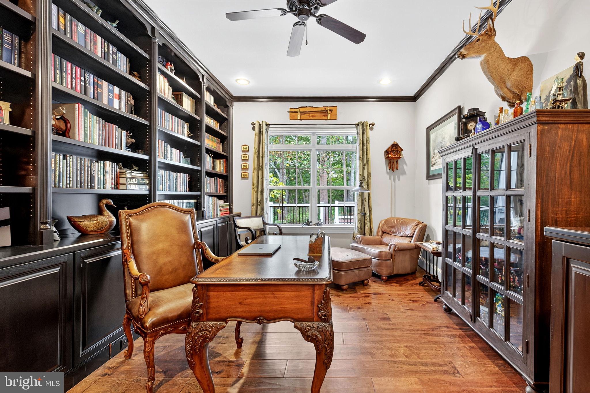 22011 Beaverdam Drive Ashburn, VA 20148 - Photo 47 of 109 Exquisite home office!