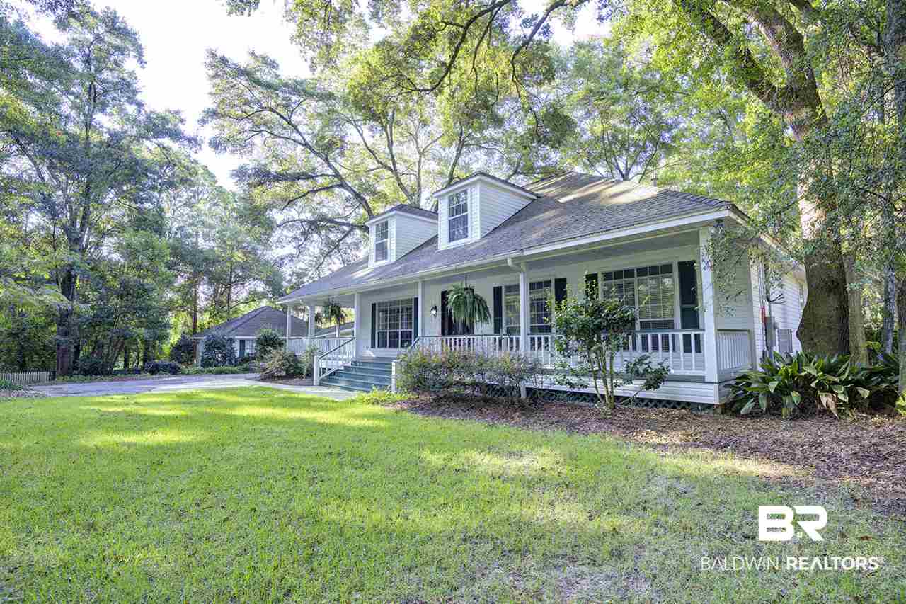 458 Ivy Circle Fairhope, AL 36532 - Photo 2 of 19 Sprawling Mature Oaks