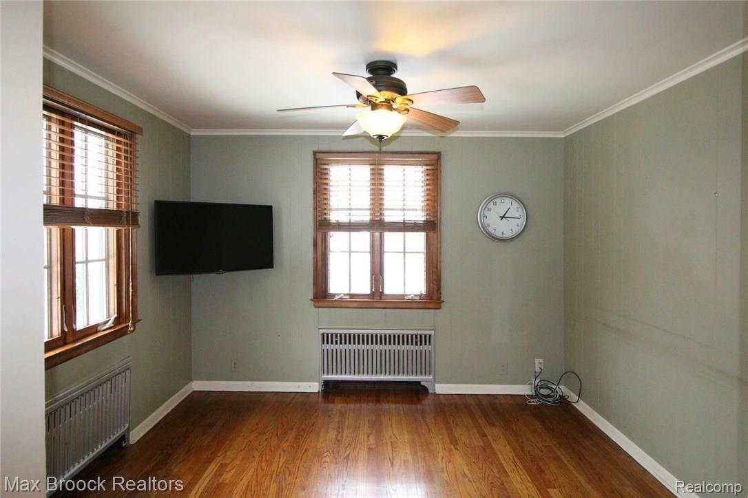 7 Amherst Road Pleasant Ridge, MI 48069 - Photo 9 of 30 Family Room