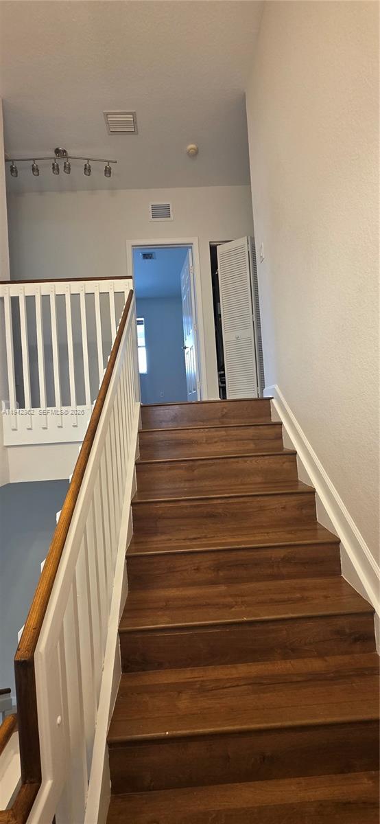 215 Northeast 36th Avenue Road Homestead, FL 33033 - Photo 16 of 33