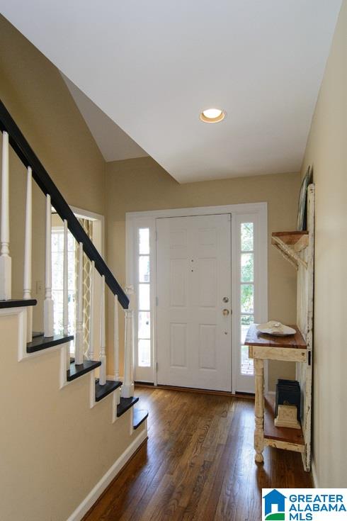 3712 Crestbrook Road Birmingham, AL 35223 - Photo 4 of 35