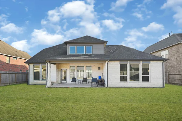 $575,000 | 9711 Heavy Anchor Lane, Humble, TX 77396