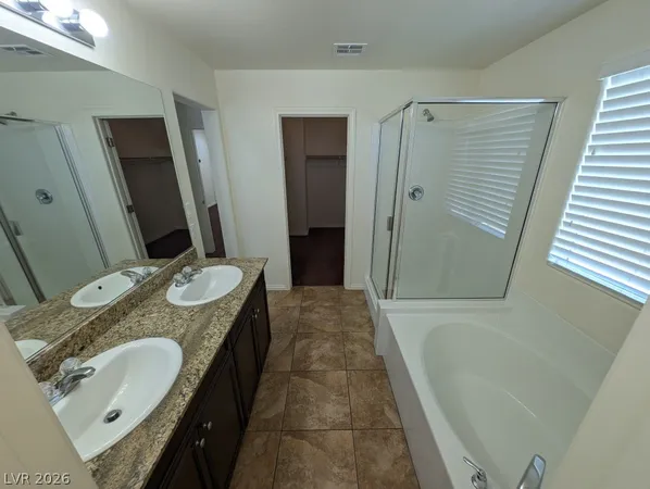 $2,000 | 7660 Ashby Gate Street, Las Vegas, NV 89166