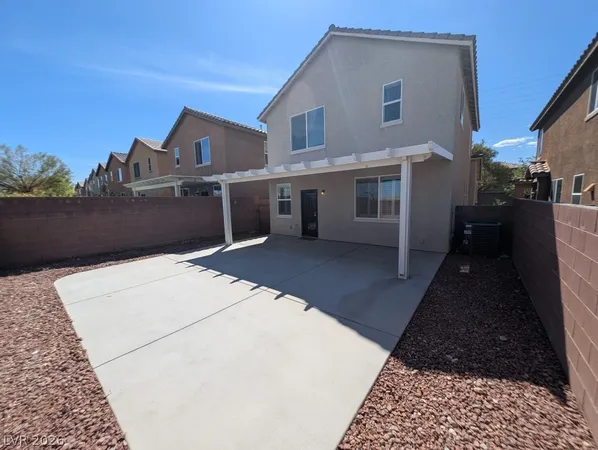 $2,000 | 7660 Ashby Gate Street, Las Vegas, NV 89166