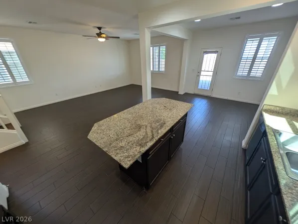 $2,000 | 7660 Ashby Gate Street, Las Vegas, NV 89166