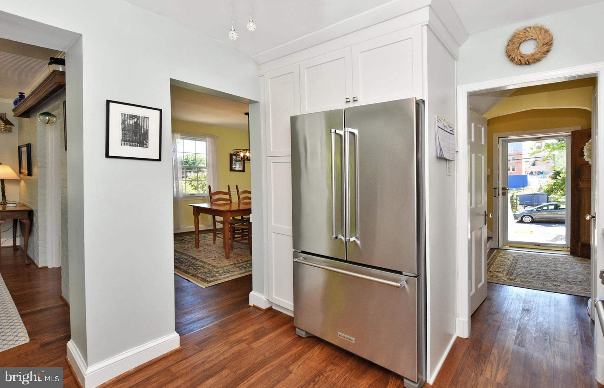 4515 Sleaford Road Bethesda, MD 20814 - Photo 13 of 47 Kitchen Opens to Den & Dining Room