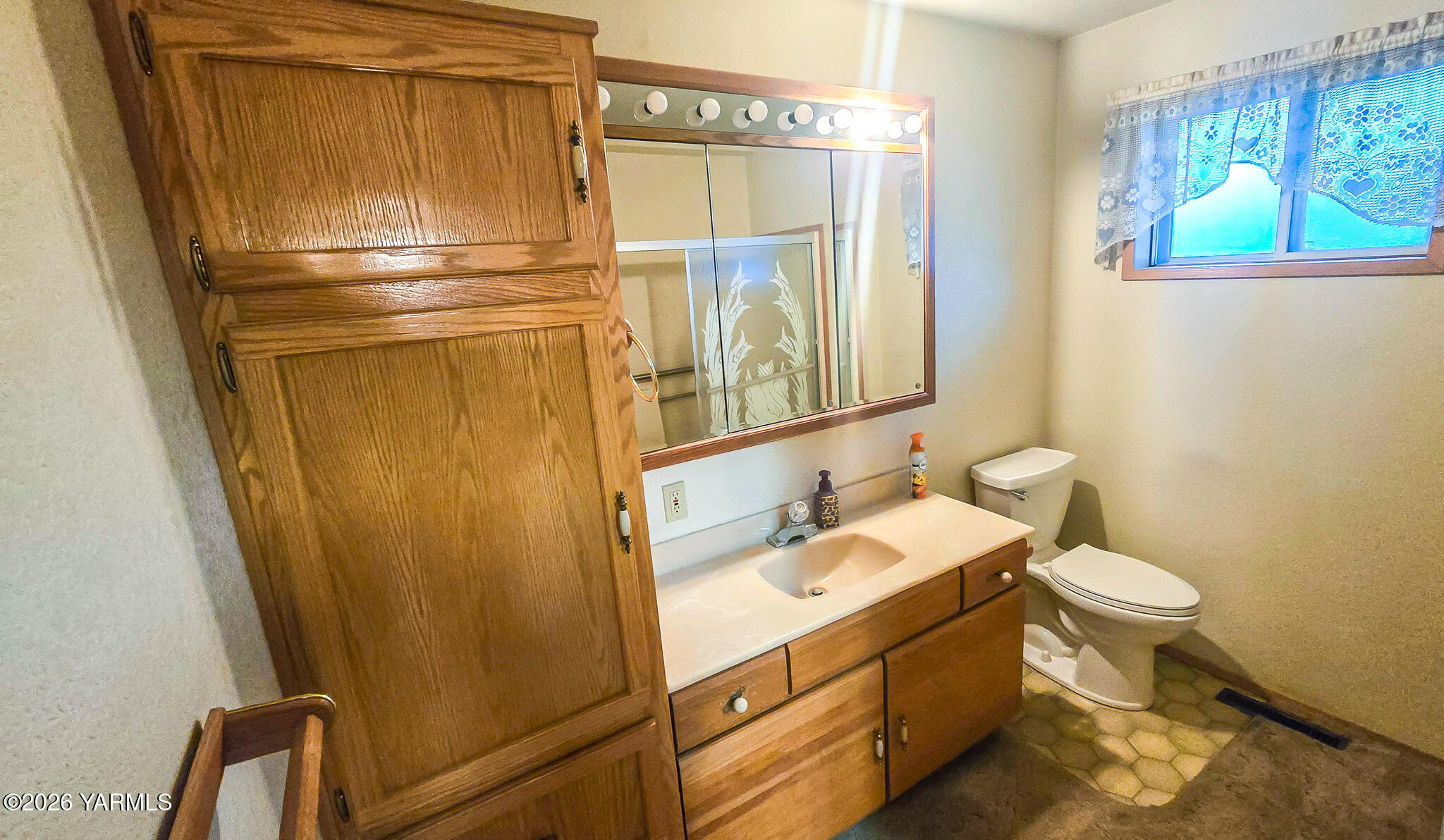 714 Hill Road South Sunnyside, WA 98944 - Photo 25 of 33 20260215_164520