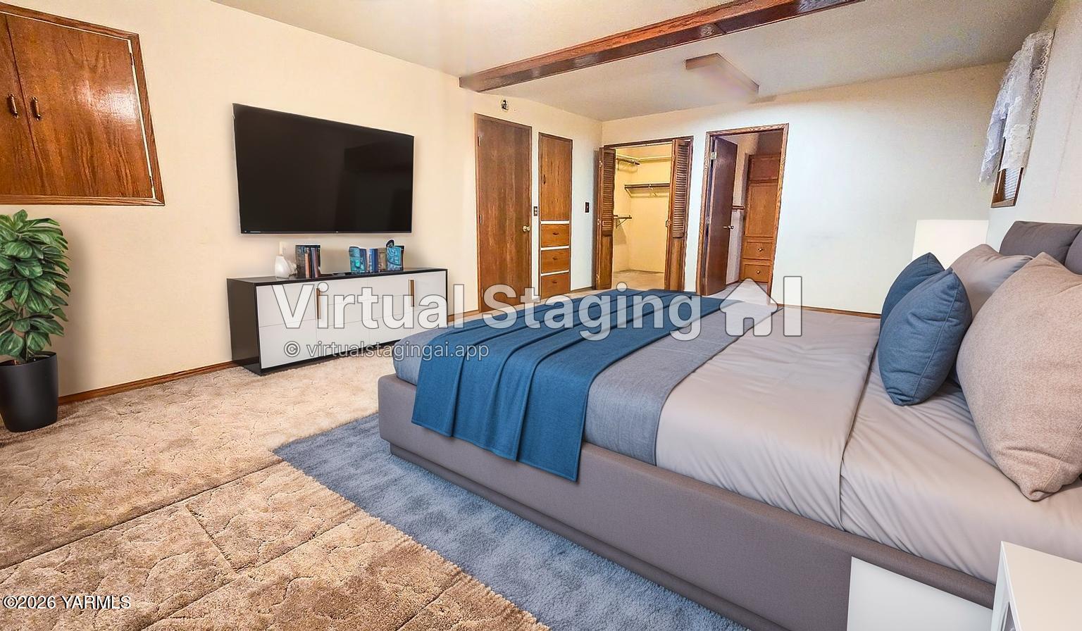 714 Hill Road South Sunnyside, WA 98944 - Photo 29 of 33 20260215_164417 - Bedroom - Standard