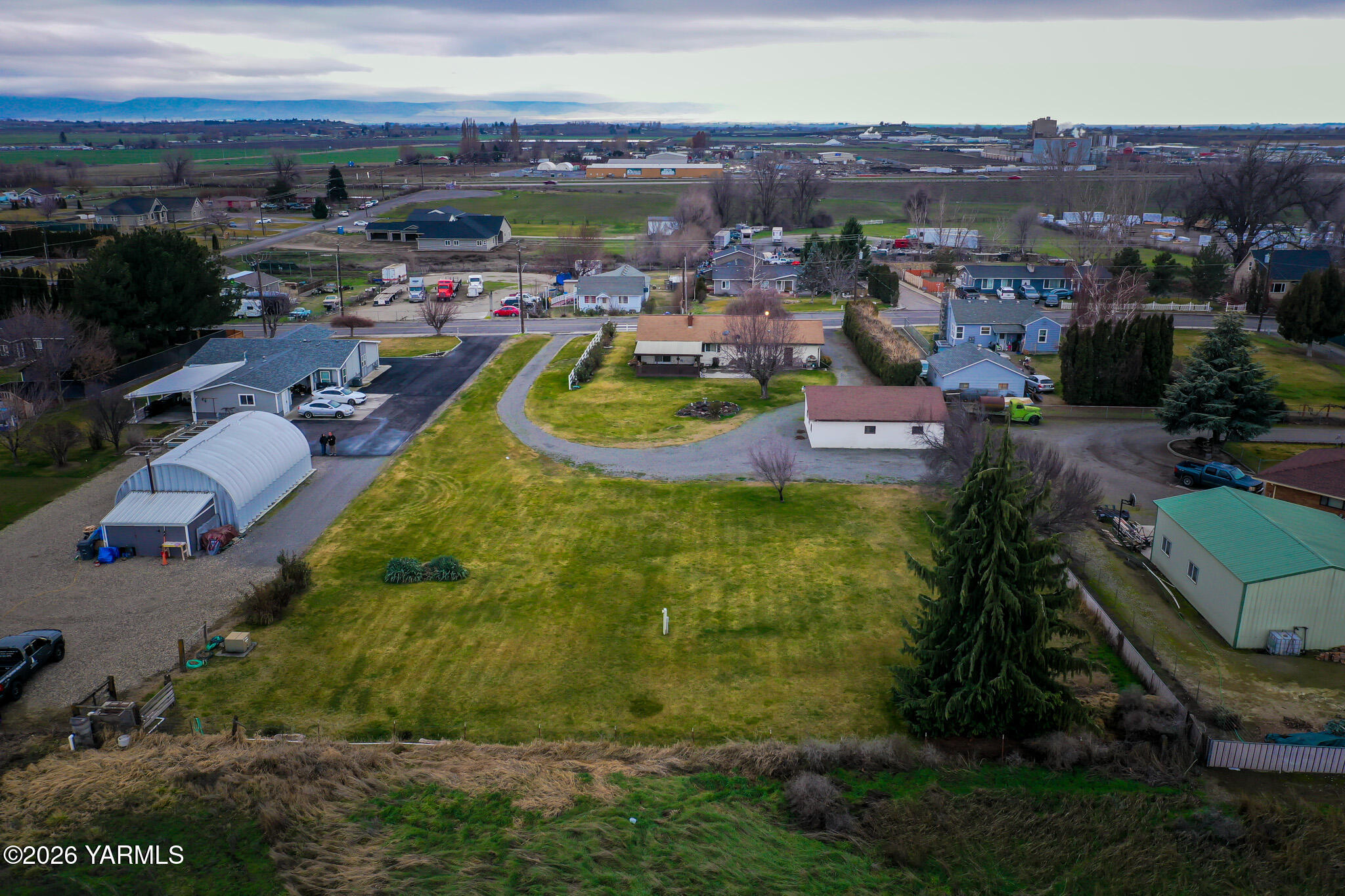 714 Hill Road South Sunnyside, WA 98944 - Photo 10 of 33 DJI_0592