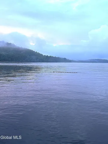 $980,000 | 55 Lakeview Drive, Horicon, NY 12808