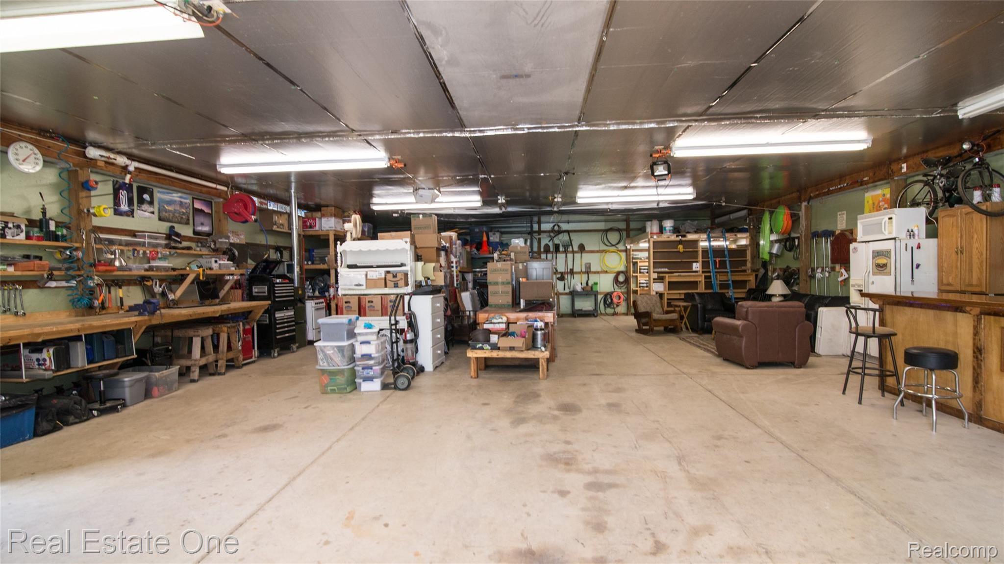 13665 Hibner Road Hartland, MI 48353 - Photo 46 of 60 019_60.jpg