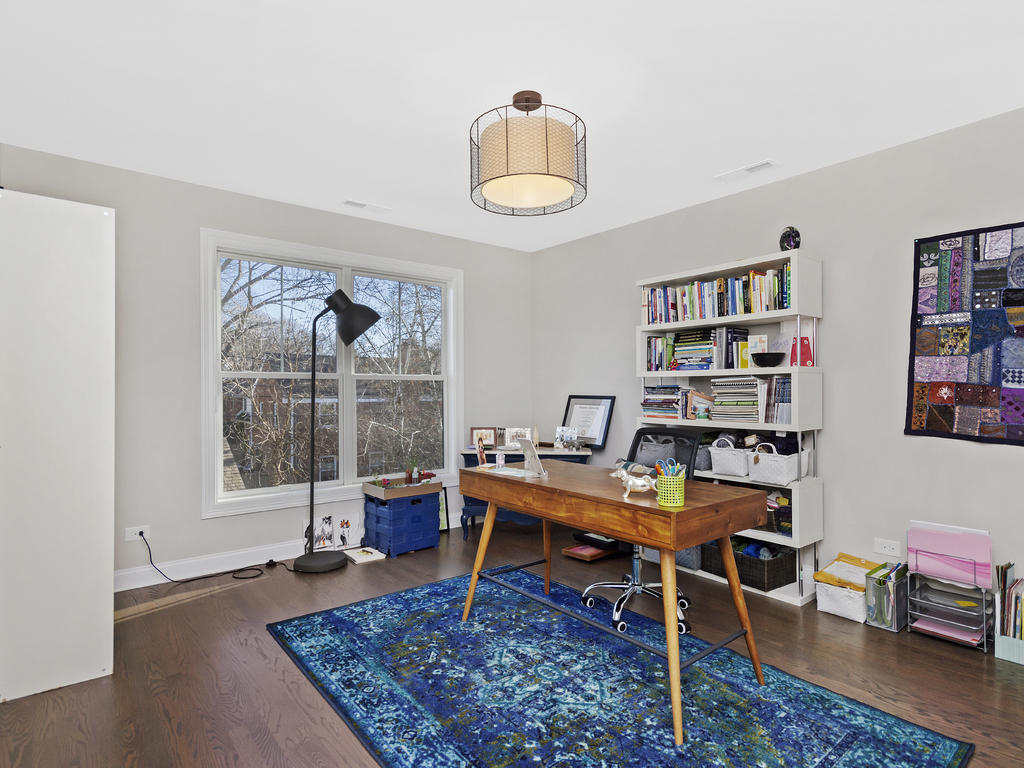 2307 Grey Avenue Evanston, IL 60201 - Photo 23 of 34