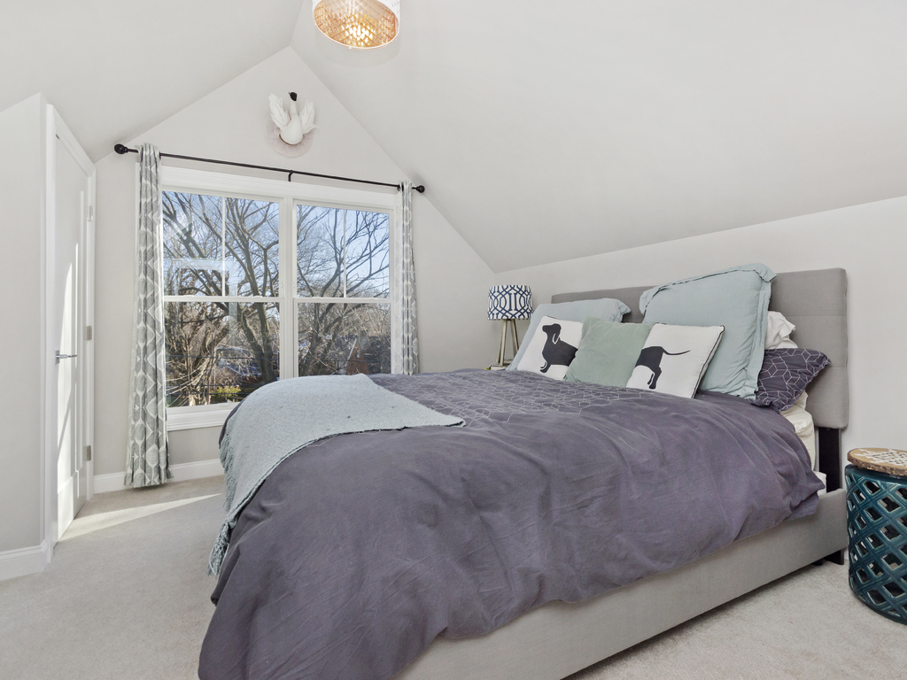 2307 Grey Avenue Evanston, IL 60201 - Photo 26 of 34