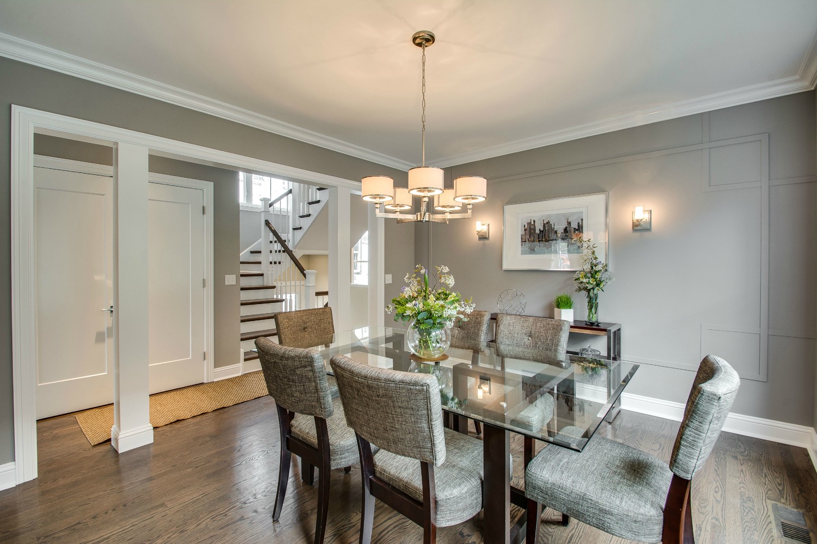 2307 Grey Avenue Evanston, IL 60201 - Photo 6 of 34