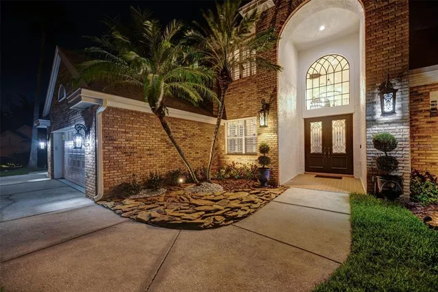 $1,500,000 | 8 Copperwood Court, Safety Harbor, FL 34695