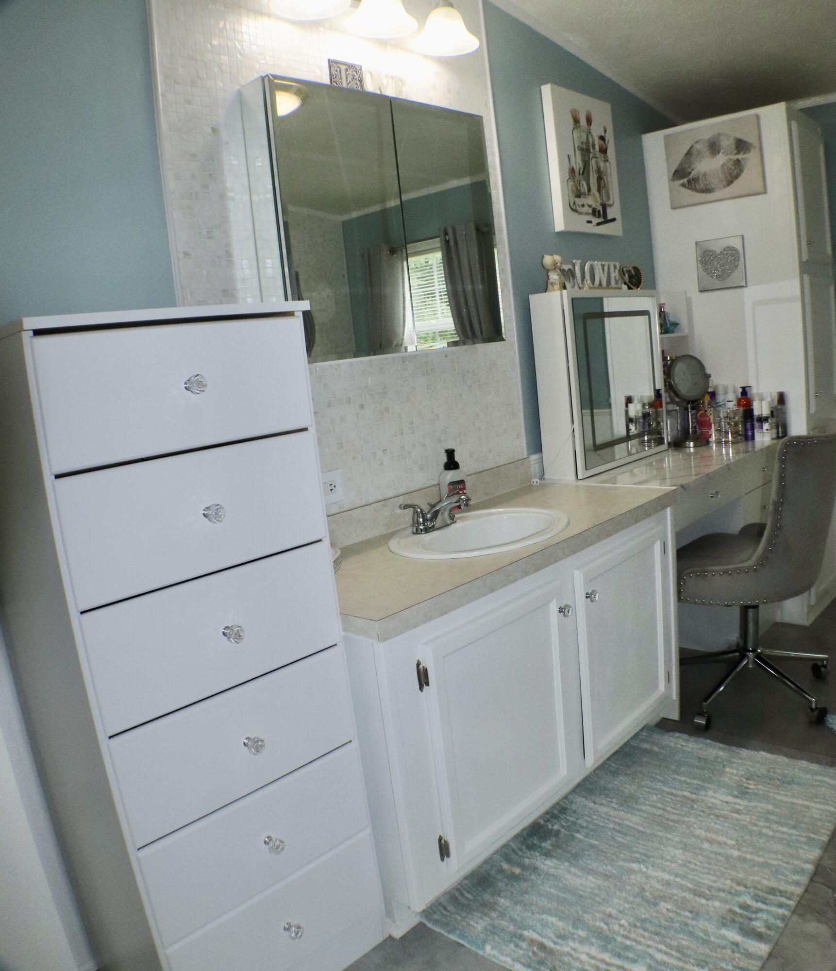175 Donahue Road Peru, NY 12972 - Photo 14 of 33