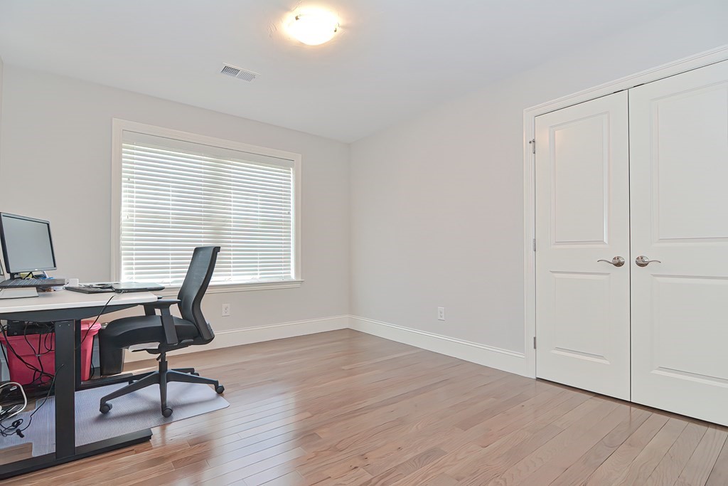 101 Brookview Road, Unit 101 Franklin, MA 02038 - Photo 29 of 42 Gallery Image 29