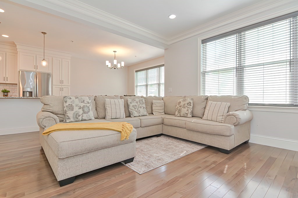 101 Brookview Road, Unit 101 Franklin, MA 02038 - Photo 5 of 42 Gallery Image 5