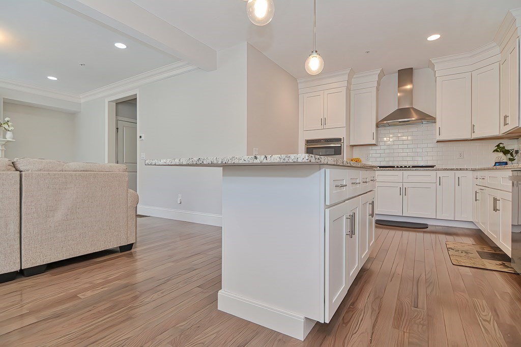 101 Brookview Road, Unit 101 Franklin, MA 02038 - Photo 9 of 42 Gallery Image 9