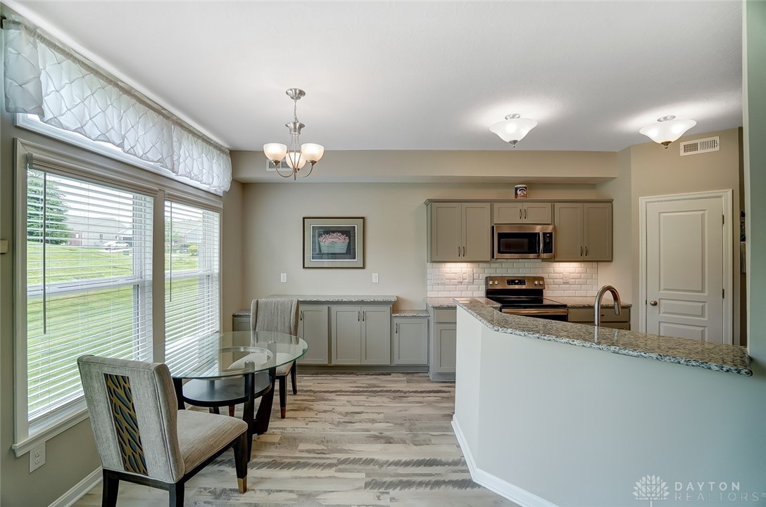 175 Rippling Brook Lane Springboro, OH 45066 - Photo 13 of 40 Gallery Image 13