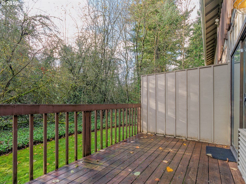 5569 Southwest Multnomah Boulevard Portland, OR 97219 - Photo 16 of 20 Gallery Image 16