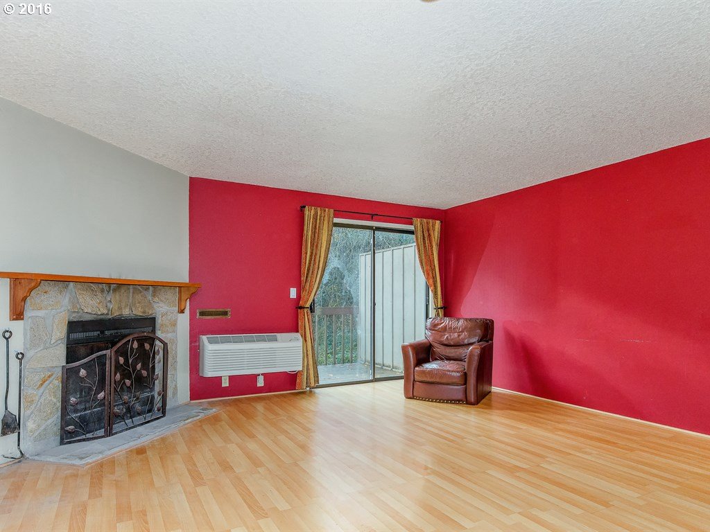 5569 Southwest Multnomah Boulevard Portland, OR 97219 - Photo 6 of 20 Gallery Image 6