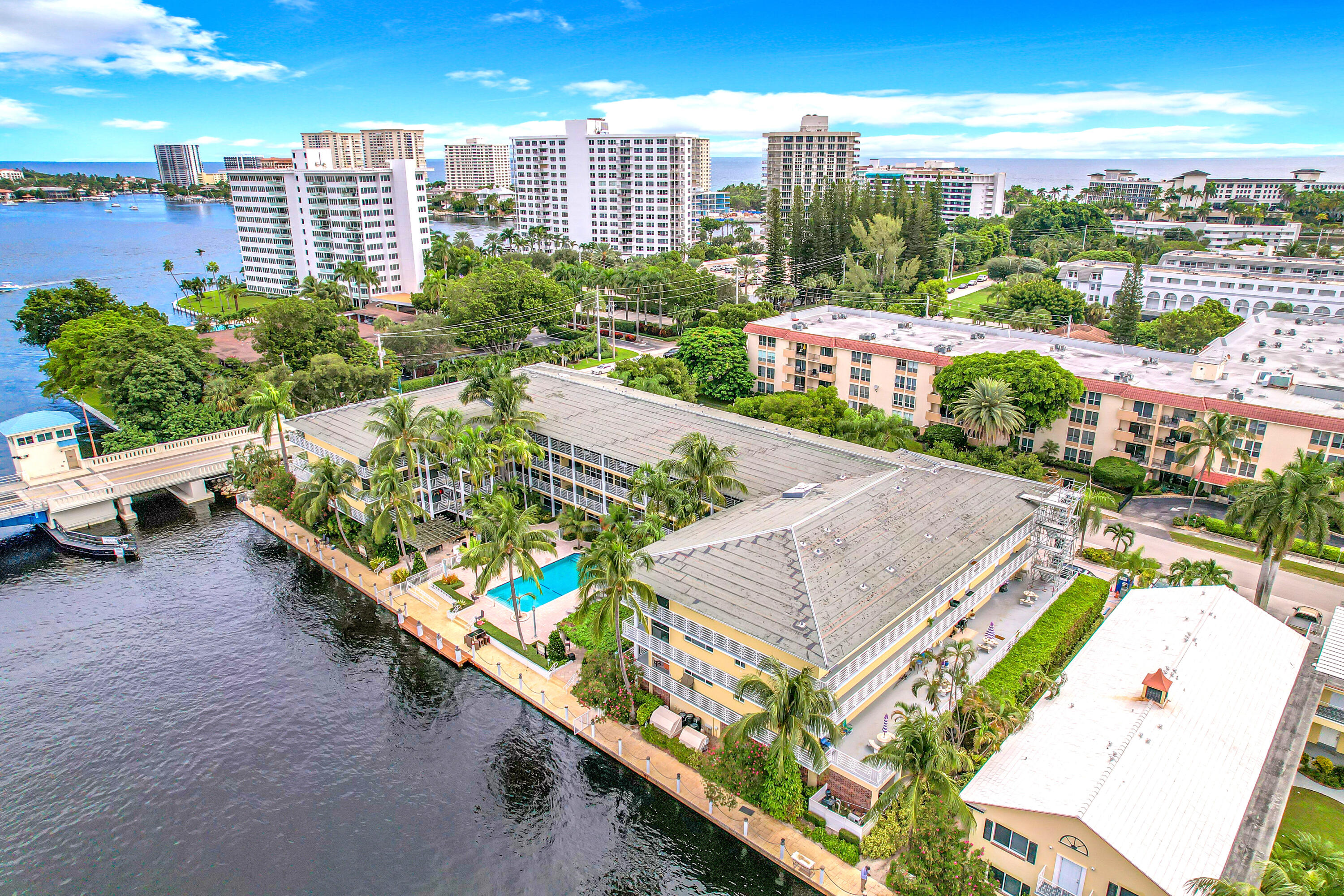 1015 Spanish River Road, Unit 408 Boca Raton, FL 33432 - Photo 2 of 23 1015 Spanish River Road-35