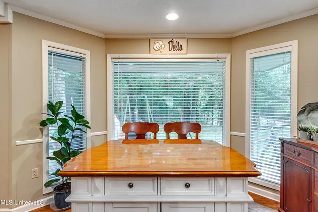 $235,000 | 2030 East Sunset Drive, Yazoo City, MS 39194