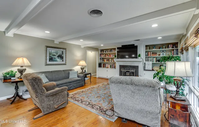 $235,000 | 2030 East Sunset Drive, Yazoo City, MS 39194