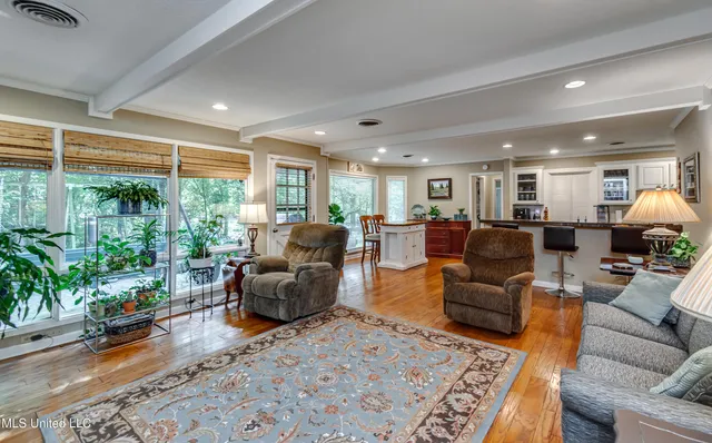 $235,000 | 2030 East Sunset Drive, Yazoo City, MS 39194