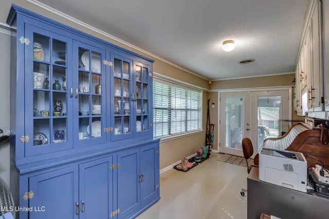 $235,000 | 2030 East Sunset Drive, Yazoo City, MS 39194