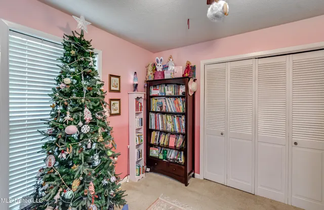 $235,000 | 2030 East Sunset Drive, Yazoo City, MS 39194