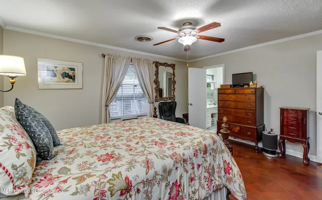 $235,000 | 2030 East Sunset Drive, Yazoo City, MS 39194