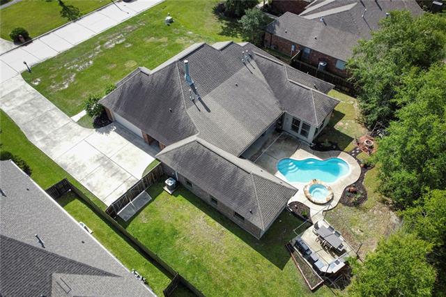 443 Clayton Court Slidell, LA 70461 - Photo 4 of 50