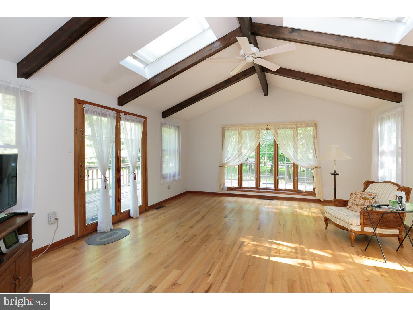 2401 Riverton Road Cinnaminson, NJ 08077 - Photo 4 of 23 Family Room