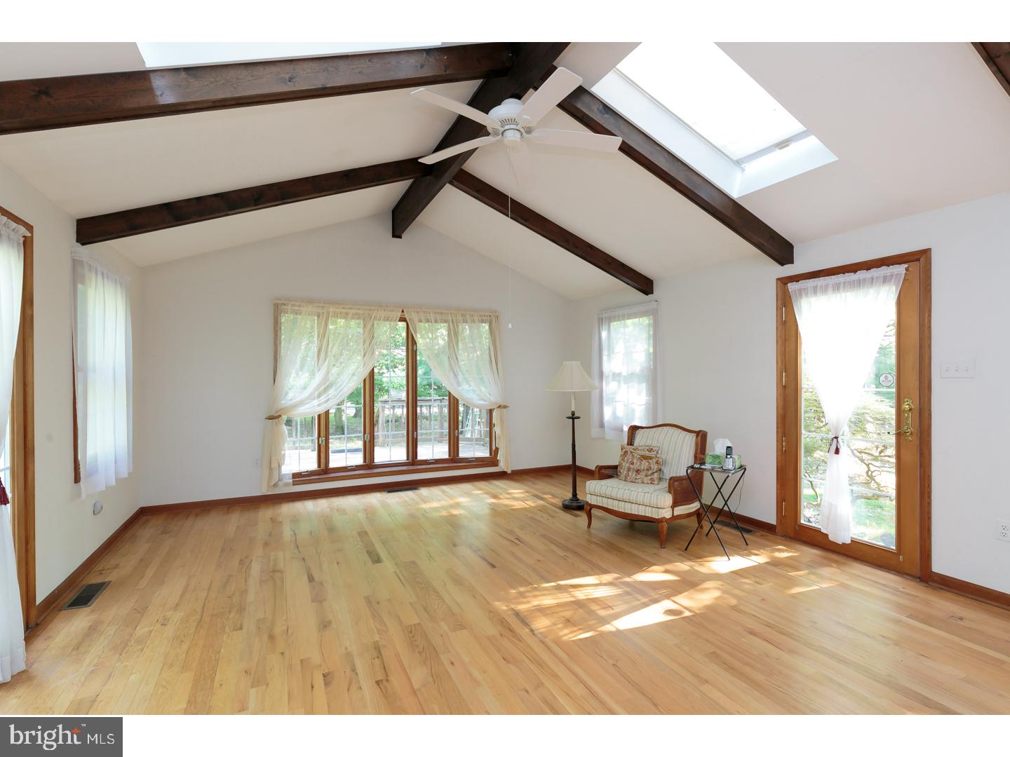 2401 Riverton Road Cinnaminson, NJ 08077 - Photo 5 of 23 Family Room