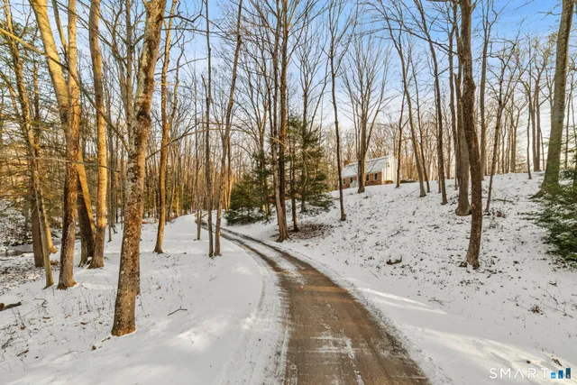 $549,900 | 672 Old Waterbury Road, Southbury, CT 06488