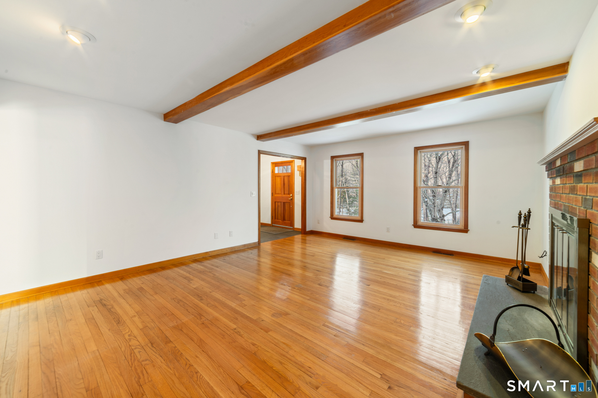 672 Old Waterbury Road Southbury, CT 06488 - Photo 15 of 38