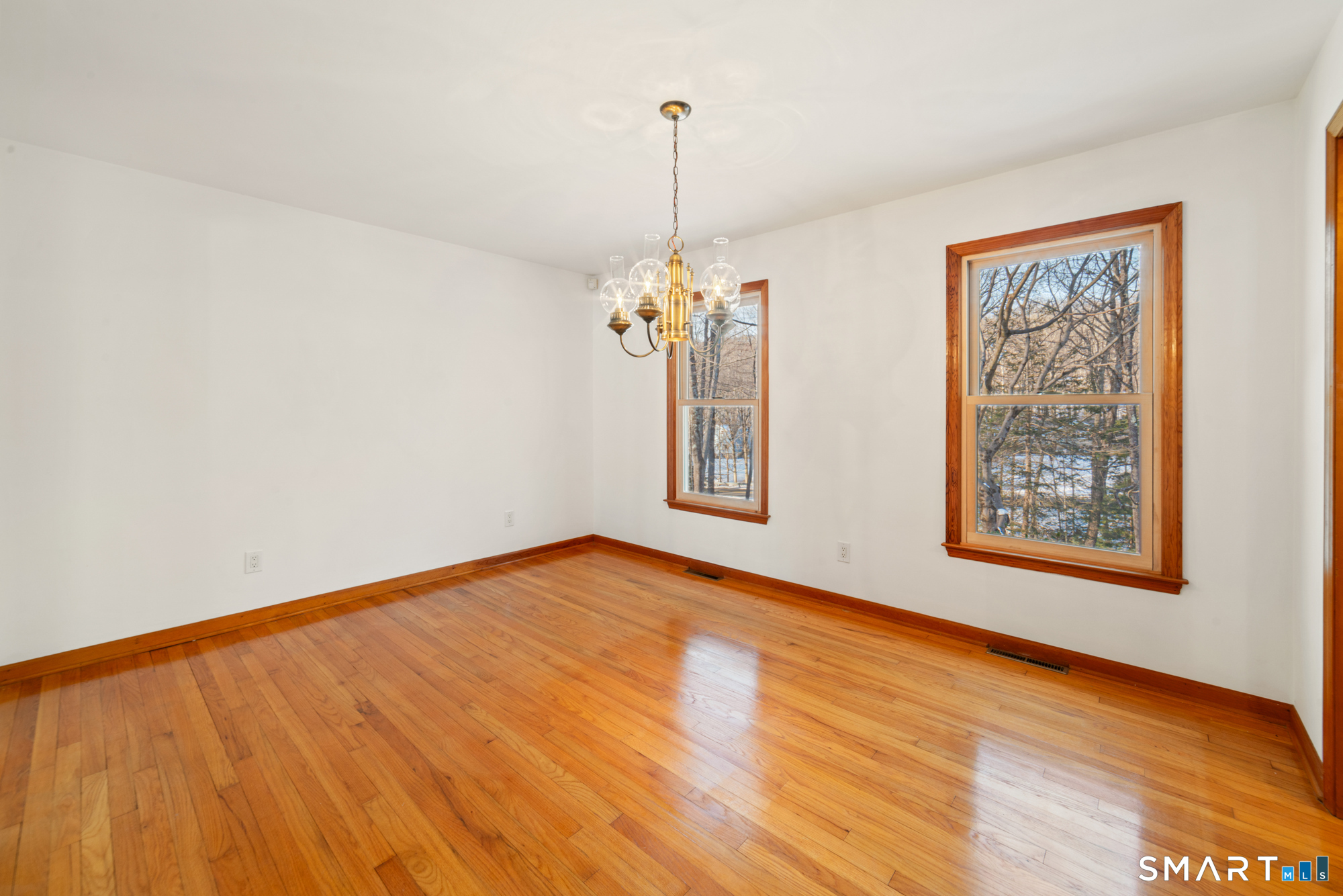 672 Old Waterbury Road Southbury, CT 06488 - Photo 25 of 38